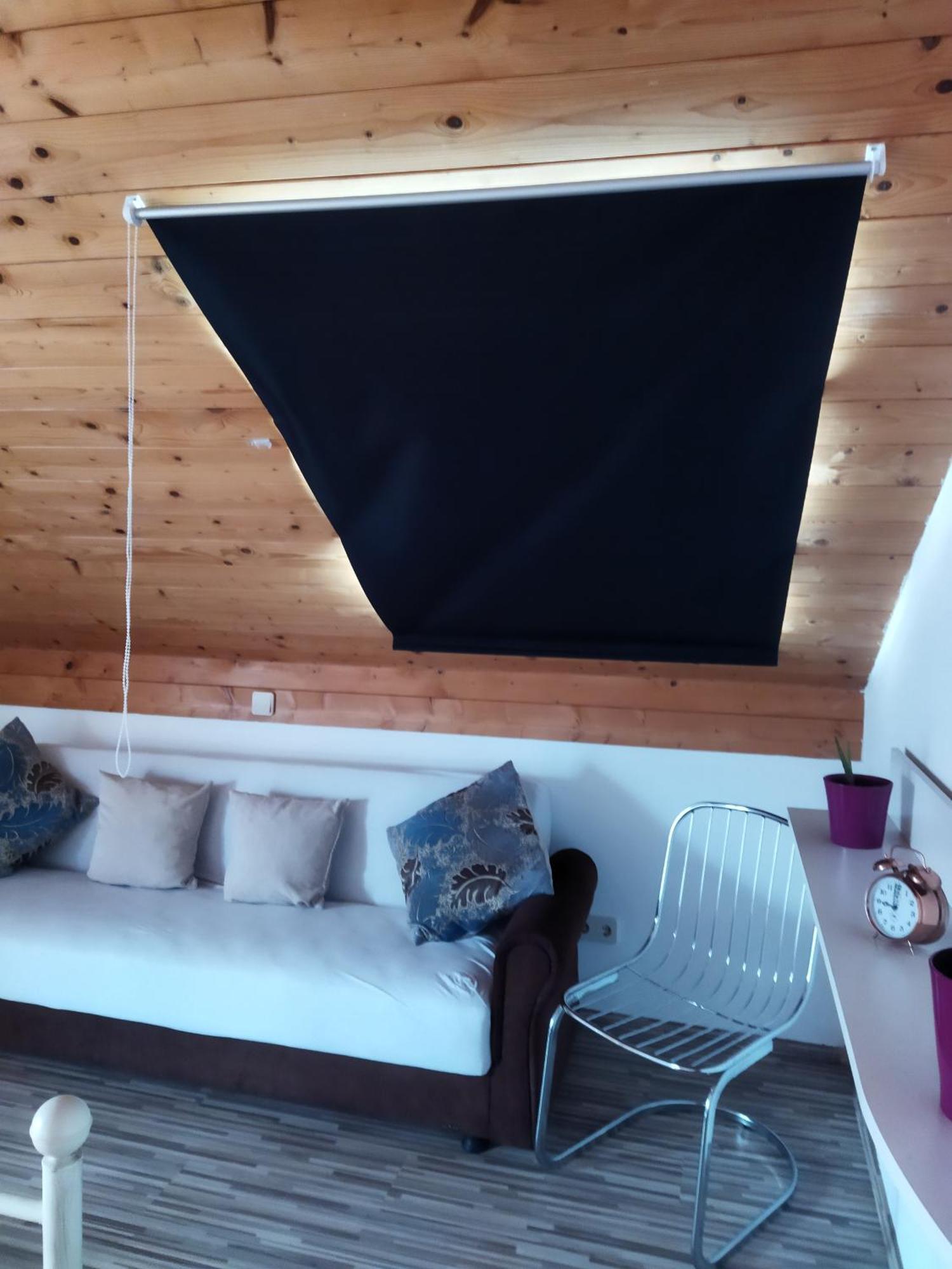 Aussergewoehnliche Atelierferienwohnung Mit Balkon An Der Donau Winzer 外观 照片